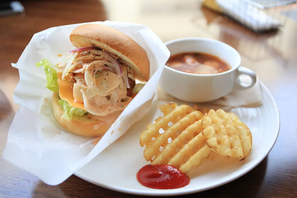 Burger & Fries